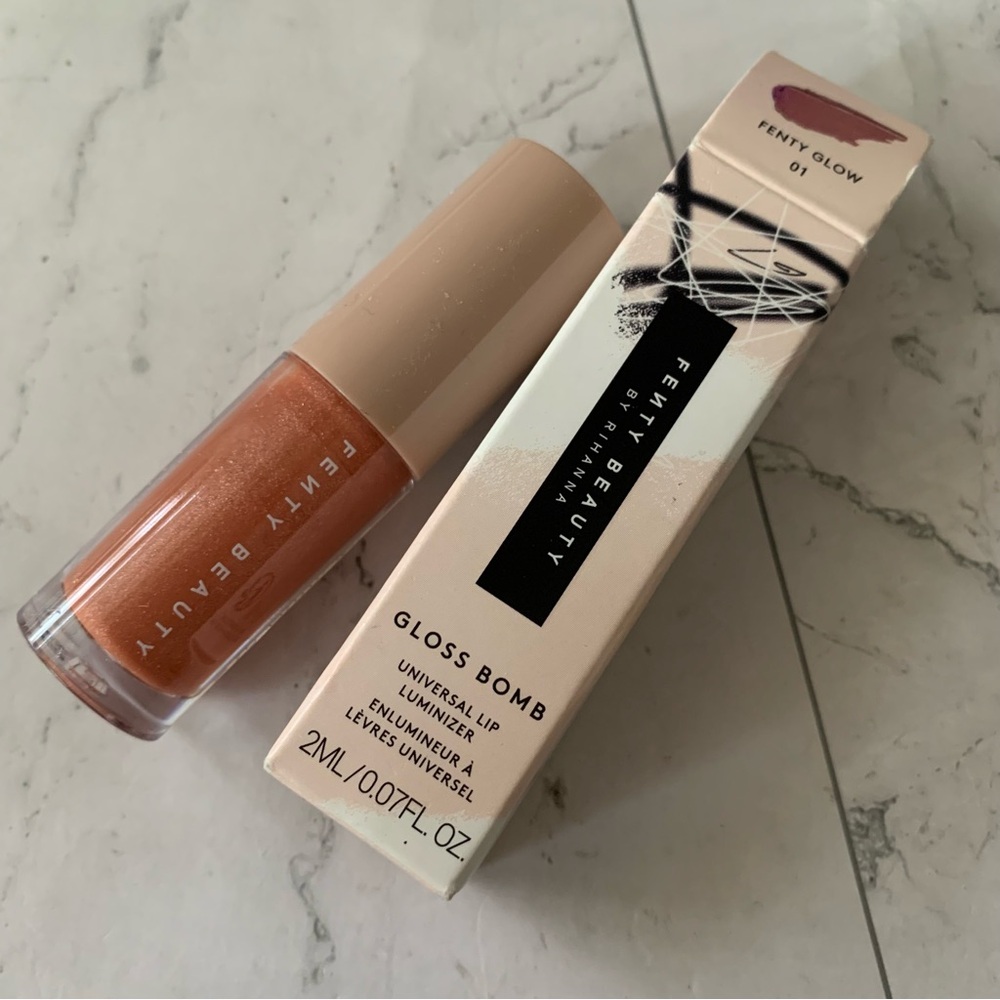 Fenty Beauty Gloss Bomb Universal lip luminizer - Fenty Glow 01 - 0.07 FL. OZ